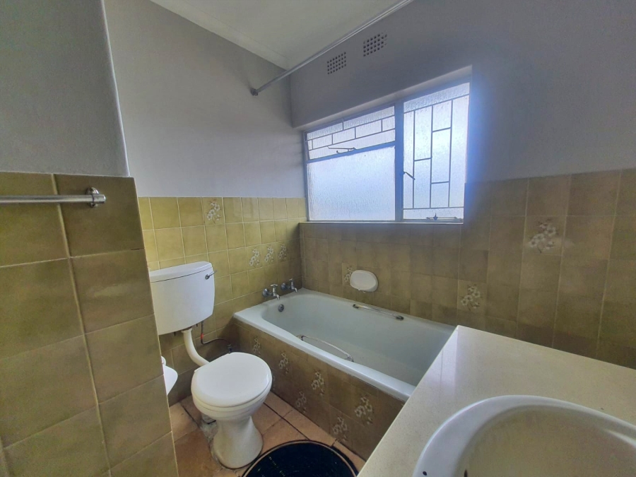 2 Bedroom Property for Sale in Potchefstroom North West